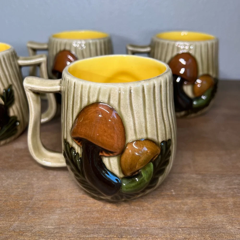 Set of 4 Vintage Mushroom Mugs, Hand-Cast from Arnel's Mold, 1970s Cottagecore
